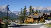 Prompt, Professional, and Comfortable way to travel from Banff to Calgary Airport! 