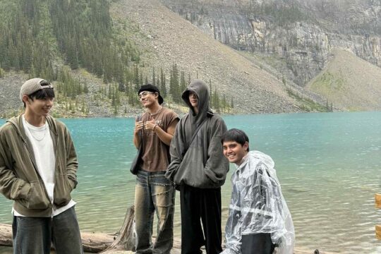 Banff: Moraine Lake and Lake Louise Shuttle | Limited time offer!