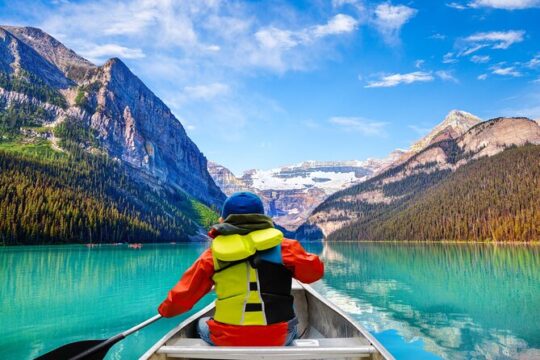 4-Hour Lake Louise Tour from Banff and Canmore